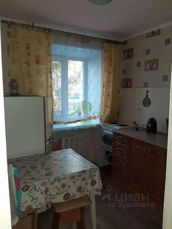 2-к кв. Бурятия, Улан-Удэ Октябрьская ул., 44 (41.8 м) - Фото 0