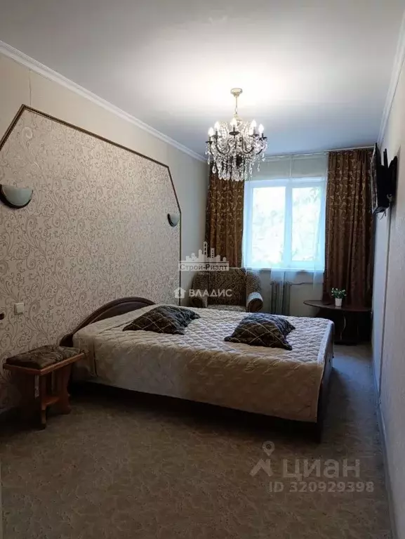 2-к кв. Крым, Керчь ул. Маршала Еременко, 41 (60.0 м) - Фото 0