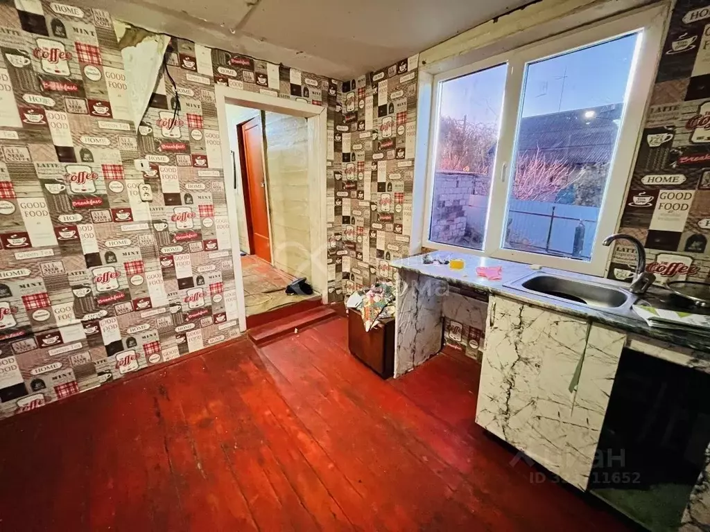 Дом в Волгоградская область, Волгоград Верхнезареченский пгт, ул. ... - Фото 1