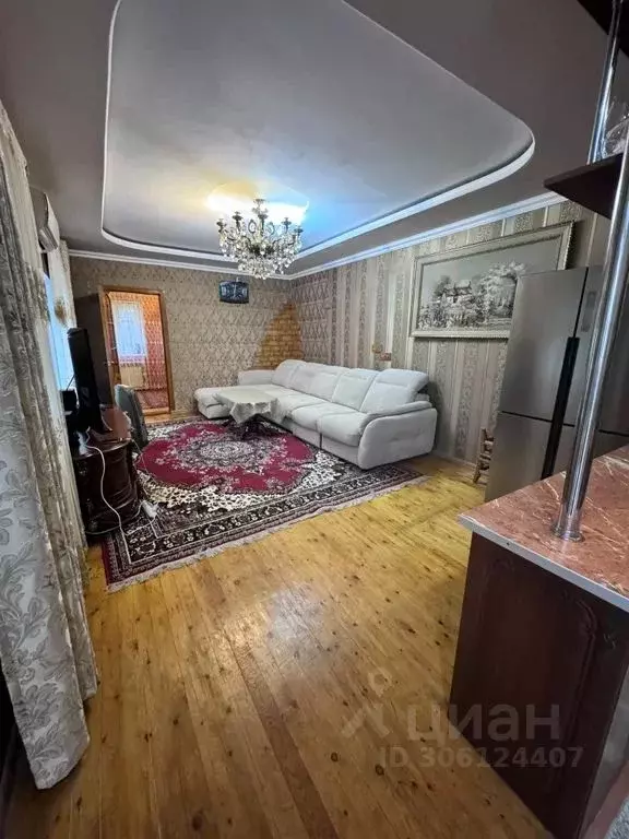 Дом в Дагестан, Дербент ул. Хизроева, 4 (100 м) - Фото 1