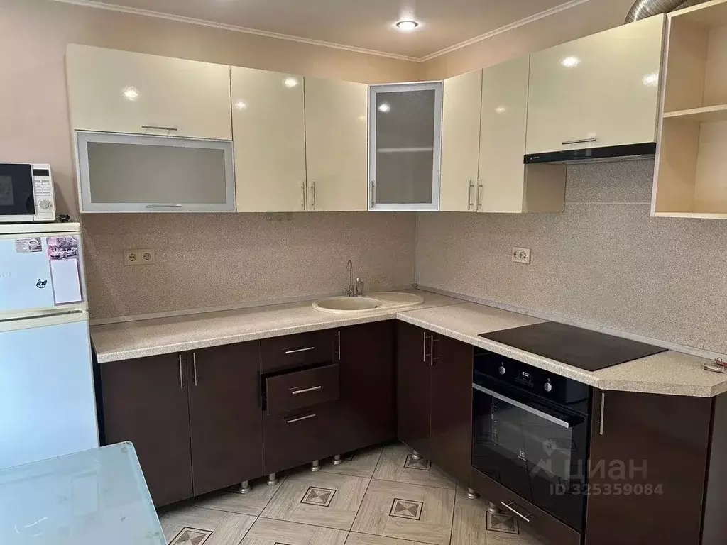 2-к кв. Краснодарский край, Краснодар проезд Репина, 22 (60.0 м) - Фото 1