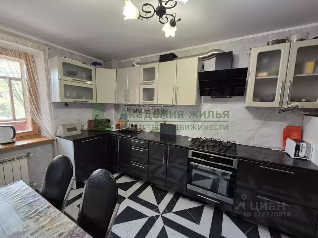 4-к кв. Саратовская область, Энгельс Одесская ул., 83 (100.5 м) - Фото 2