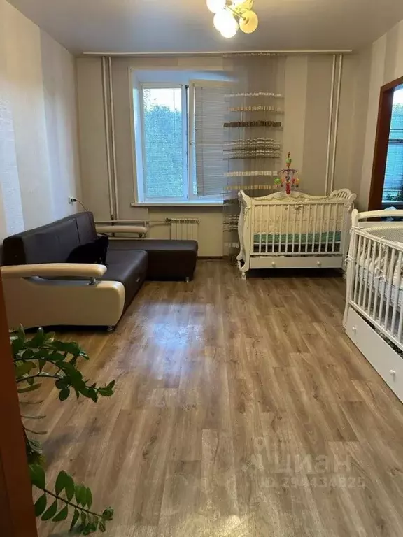 2-к кв. Кемеровская область, Новокузнецк ул. Орджоникидзе, 32 (54.7 м) - Фото 0
