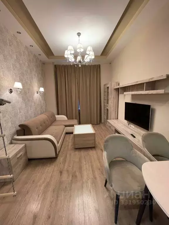 2-к кв. Санкт-Петербург Суворовский просп., 61 (72.2 м) - Фото 0
