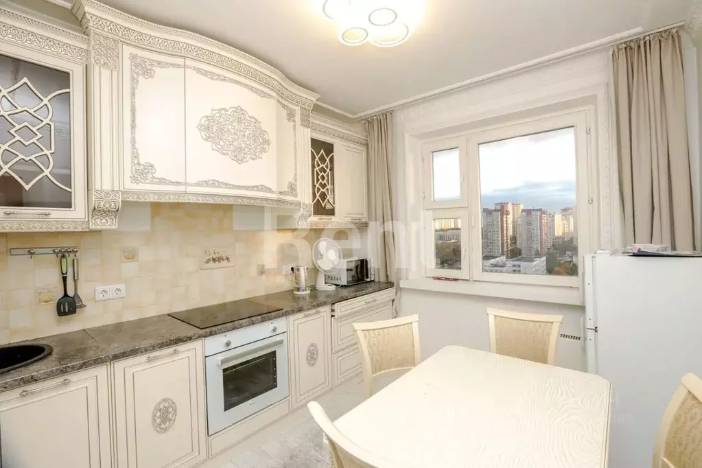 2-к кв. Москва ул. Академика Анохина, 46К3 (55.0 м) - Фото 2