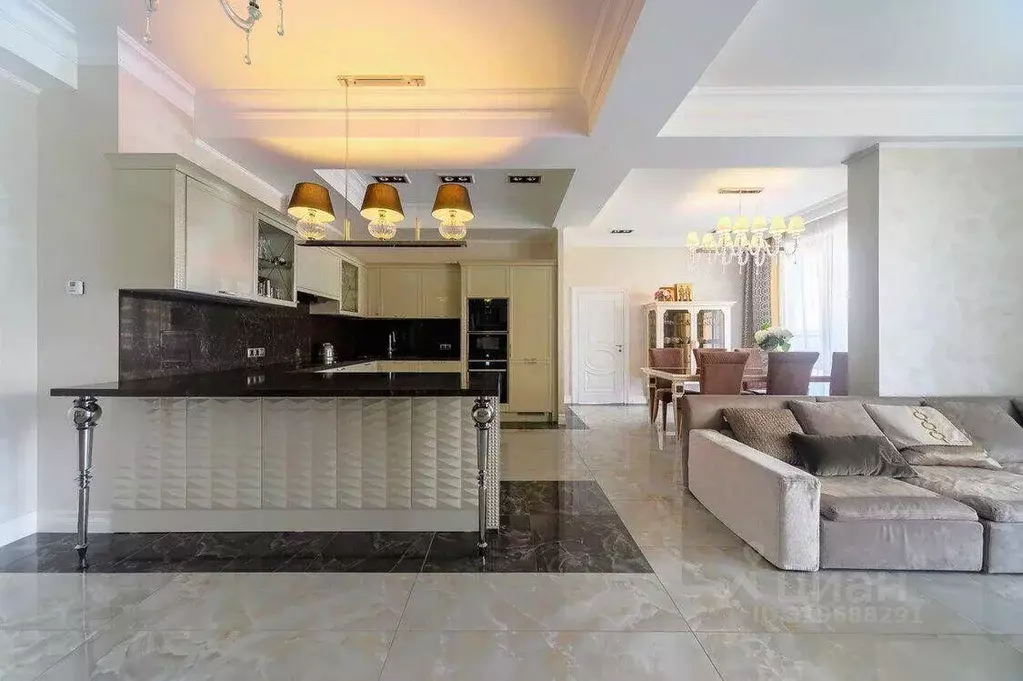 Квартира, 3 комнаты, 180 м - Фото 1