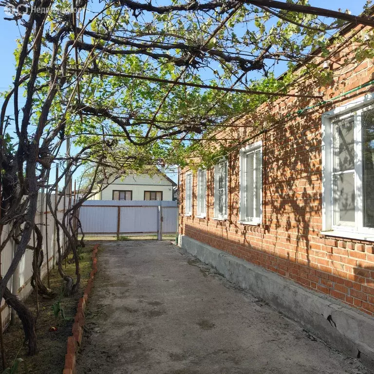 Дом в станица Старощербиновская, улица Карла Либкнехта (64.4 м) - Фото 1
