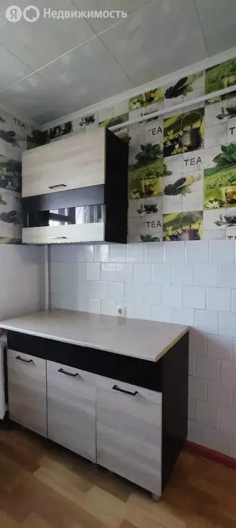 3-комнатная квартира: Октябрьский, улица Луначарского, 4 (59.3 м) - Фото 1