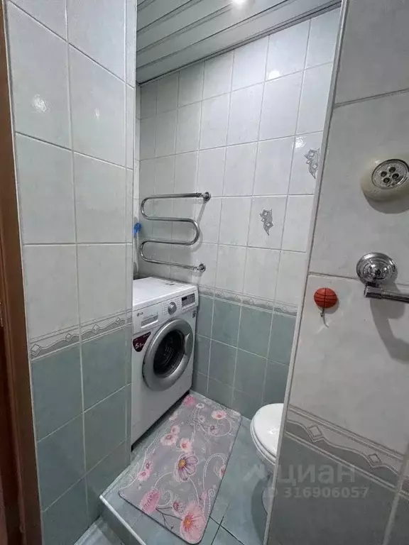 3-к кв. Сахалинская область, Южно-Сахалинск Невельская ул., 7 (70.0 м) - Фото 1