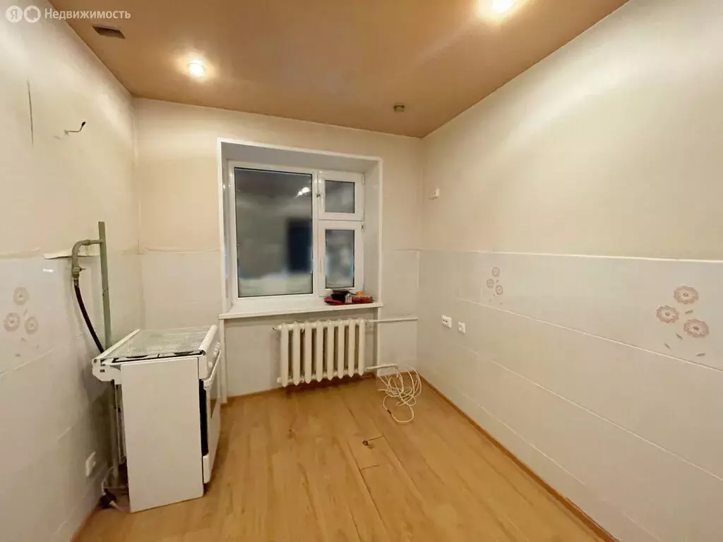 2-комнатная квартира: Новый Уренгой, Железнодорожная улица, 46 (56.3 ... - Фото 1