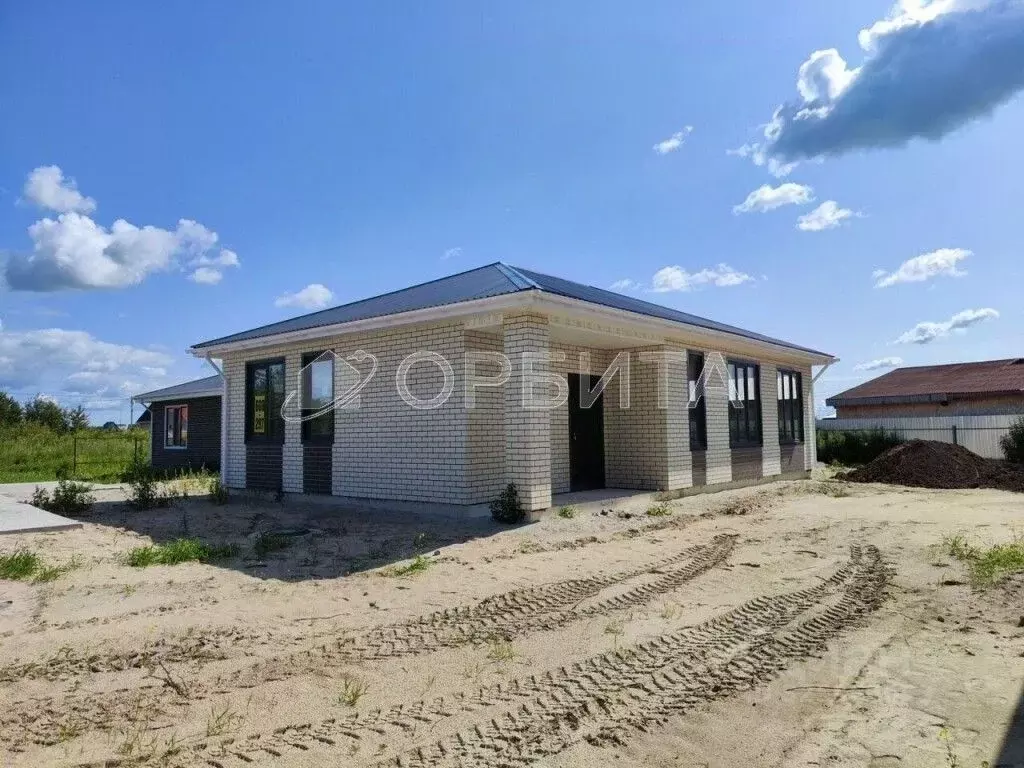 Дом в Тюменская область, Тюменский муниципальный округ, с. Каскара ул. ... - Фото 1