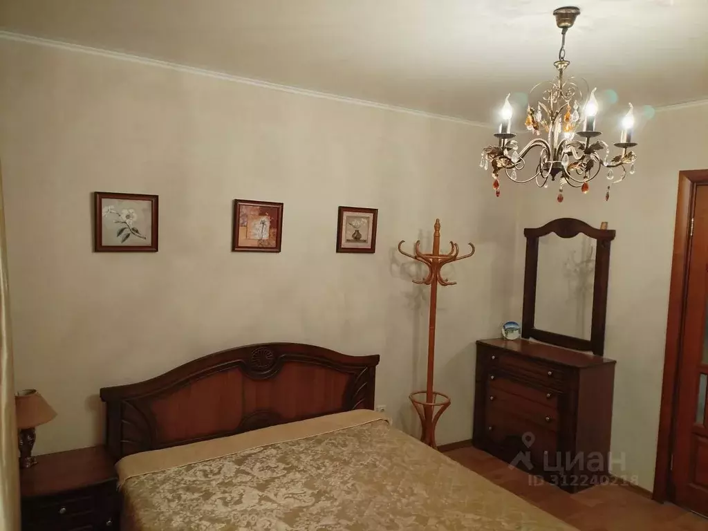 2-к кв. Татарстан, Казань ул. Сафиуллина, 32 (60.0 м) - Фото 1