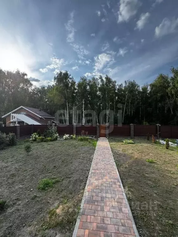 Дом в Брянская область, Брянский район, Снежское с/пос, с. Толмачево ... - Фото 1