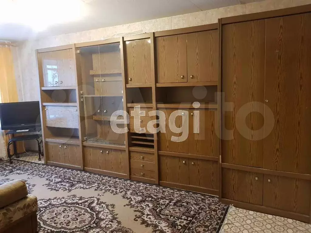 2-к. квартира, 45 м, 2/9 эт. - Фото 1