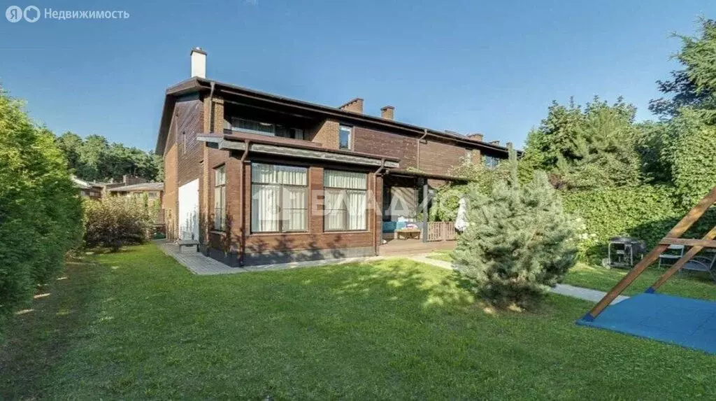 Дом в деревня Глухово, КП Ильинский квартал, 31 (290 м) - Фото 1