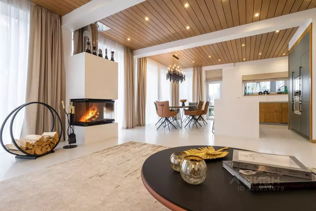 Коттедж в Ленинградская область, Всеволожский район, Бугровское ... - Фото 1