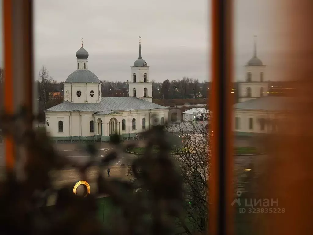 2-к кв. Псковская область, Остров ул. Ленина, 5 (44.8 м) - Фото 2