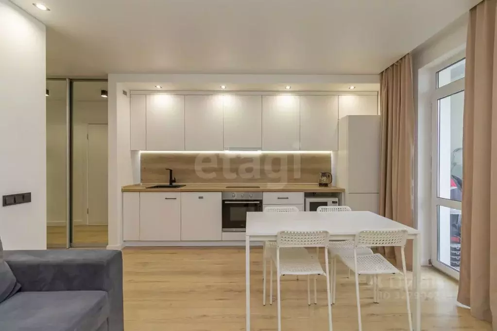 Студия Тюменская область, Тюмень ул. Андрея Бушуева, 2 (24.0 м) - Фото 1