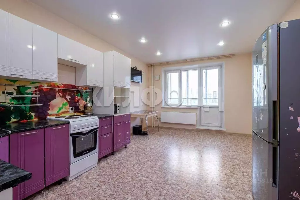 Квартира, 3 комнаты, 80.4 м - Фото 0