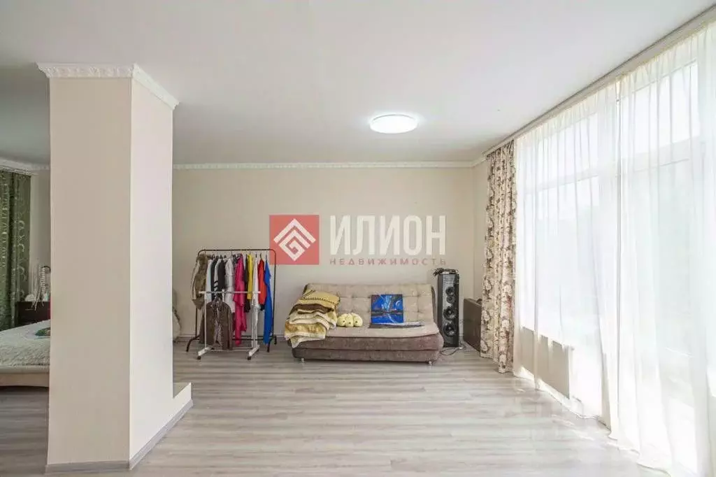 Дом в Севастополь ул. Клубничная (207 м) - Фото 1