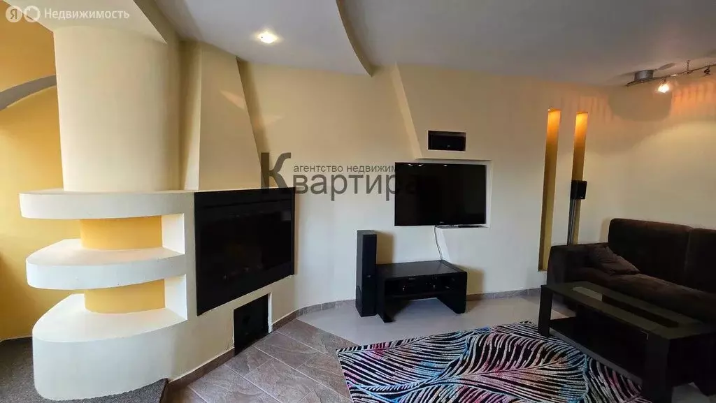 3-комнатная квартира: Смоленск, улица Крупской, 30А (98.3 м) - Фото 1