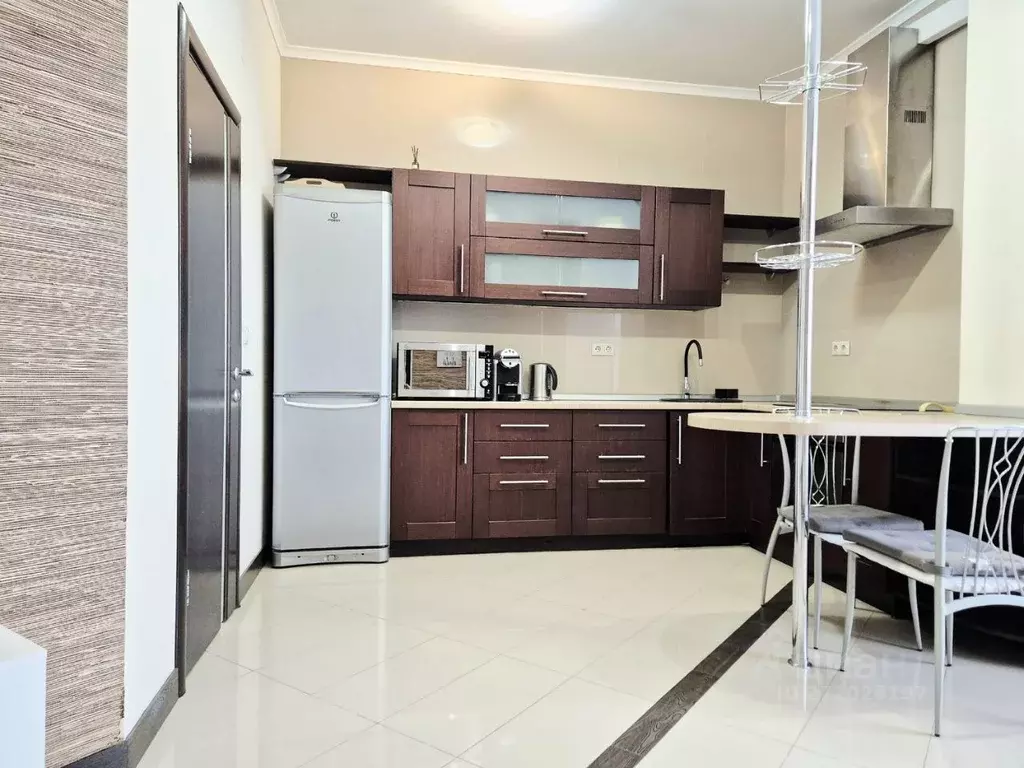 2-к кв. Ростовская область, Ростов-на-Дону пл. Гагарина, 6/87 (52.0 м) - Фото 1