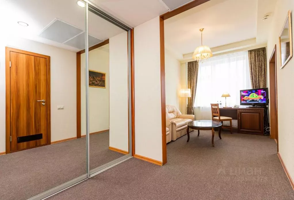 Комната Ханты-Мансийский АО, Сургут просп. Мира, 42с1 (35.0 м) - Фото 1