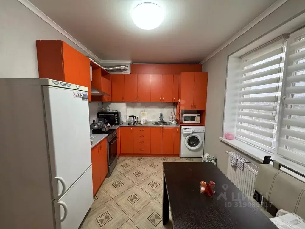 1-к кв. Крым, Симферополь ул. Бастионная (47.0 м) - Фото 0