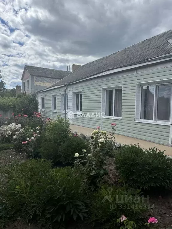 Дом в Белгородская область, Белгород ул. Артема (110 м) - Фото 1