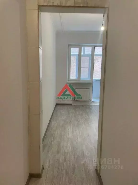 1-к кв. Краснодарский край, Краснодар Тепличная ул., 100 (31.3 м) - Фото 2