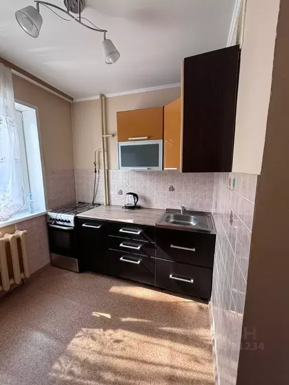 1-к кв. Кемеровская область, Кемерово просп. Ленина, 51А (30.0 м) - Фото 1