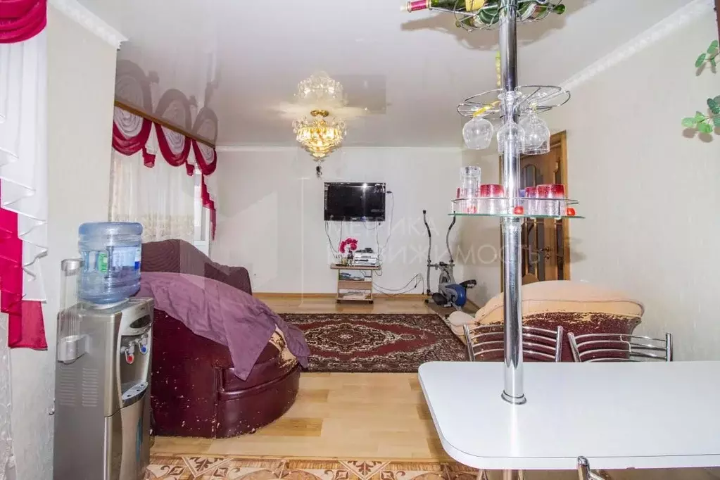 3-к кв. Тюменская область, Тюмень ул. Свободы, 84к1 (74.8 м) - Фото 1