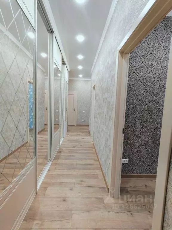 3-к кв. Челябинская область, Челябинск Ижевская ул., 56 (70.2 м) - Фото 1