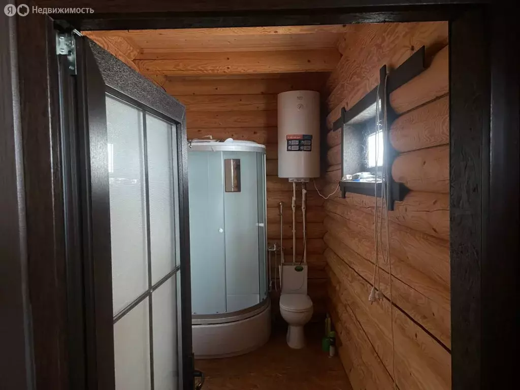 Дом в Заозёрное, Каламитская улица, 28 (230 м) - Фото 1