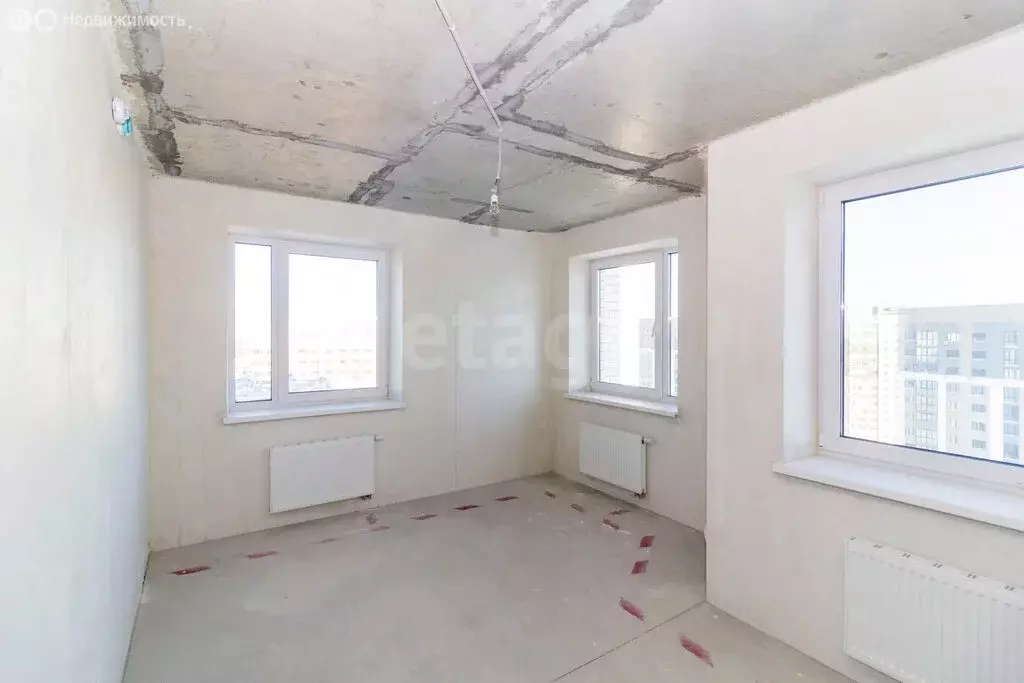 3-комнатная квартира: Тюмень, улица Новосёлов, 96 (61.3 м) - Фото 2