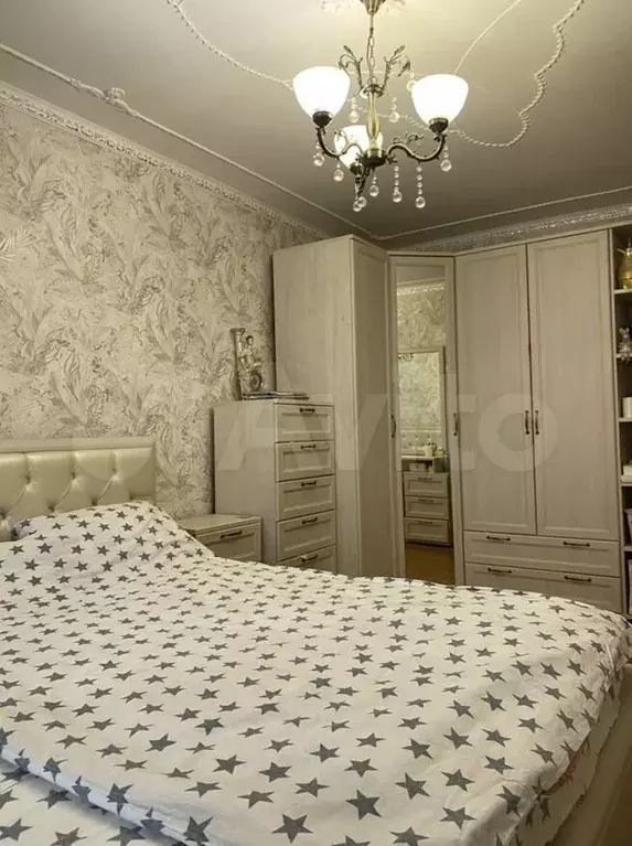 3-к. квартира, 80м, 3/6эт. - Фото 1