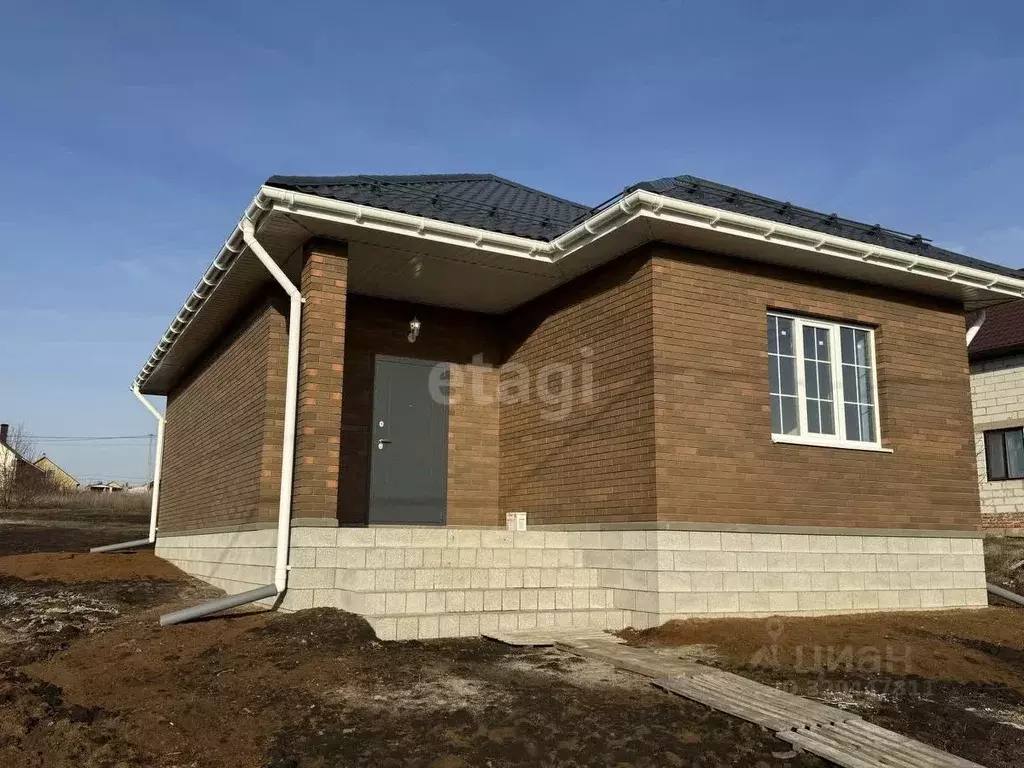 Дом в Белгородская область, Белгородский район, Никольское с/пос, с. ... - Фото 1