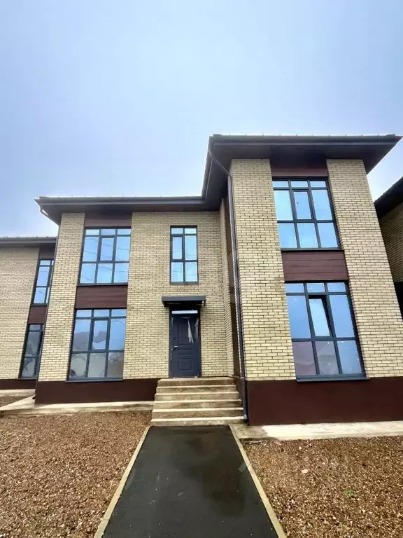 Таунхаус в Оренбургская область, Оренбург ул. Нижняя, 4 (110 м) - Фото 1