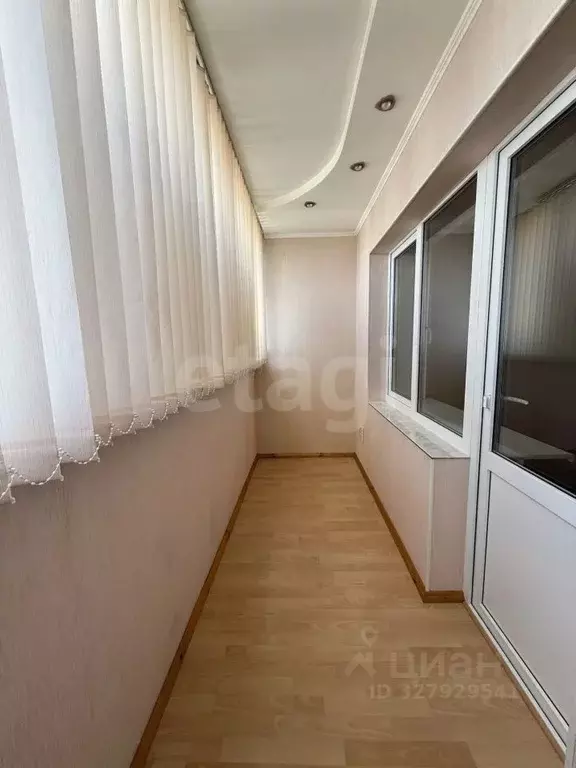 3-к кв. Астраханская область, Астрахань ул. Чугунова, 21 (109.0 м) - Фото 1