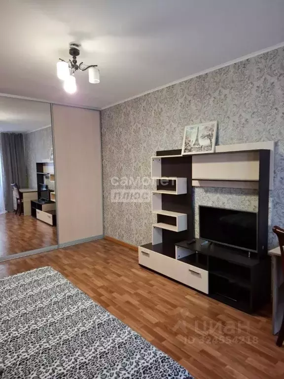 1-к кв. Курская область, Курск просп. Вячеслава Клыкова, 52 (37.5 м) - Фото 2