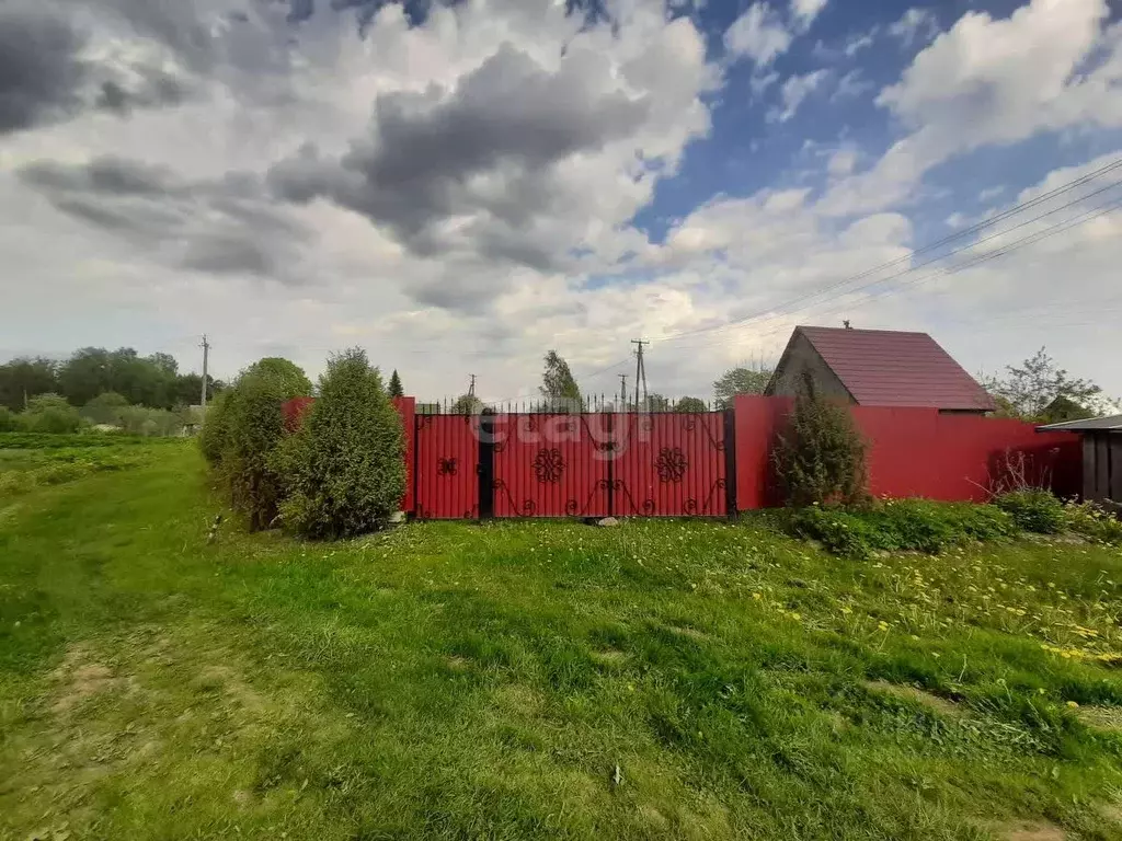 Дом в Ленинградская область, Киришский район, Глажевское с/пос, пос. ... - Фото 1