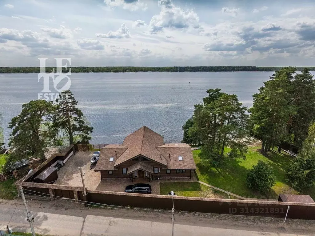 Дом в Тверская область, Конаково Пригородная ул., 29А (217 м) - Фото 0