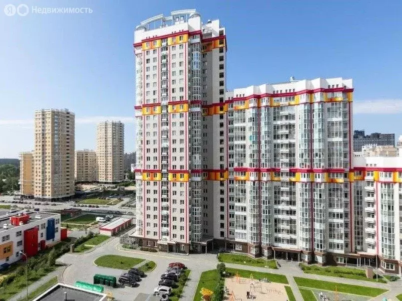 1-комнатная квартира: Екатеринбург, улица Циолковского, 29 (43.8 м) - Фото 0