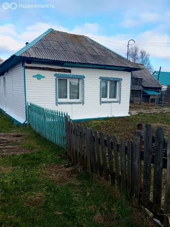 Дом в Омская область, село Знаменское (43 м) - Фото 0