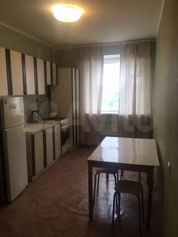 1-к. квартира, 42 м, 4/9 эт. - Фото 0