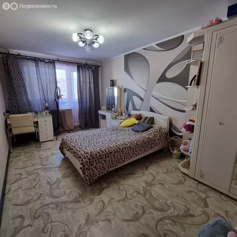 3-комнатная квартира: Южно-Сахалинск, проспект Мира, 239В (61 м) - Фото 0