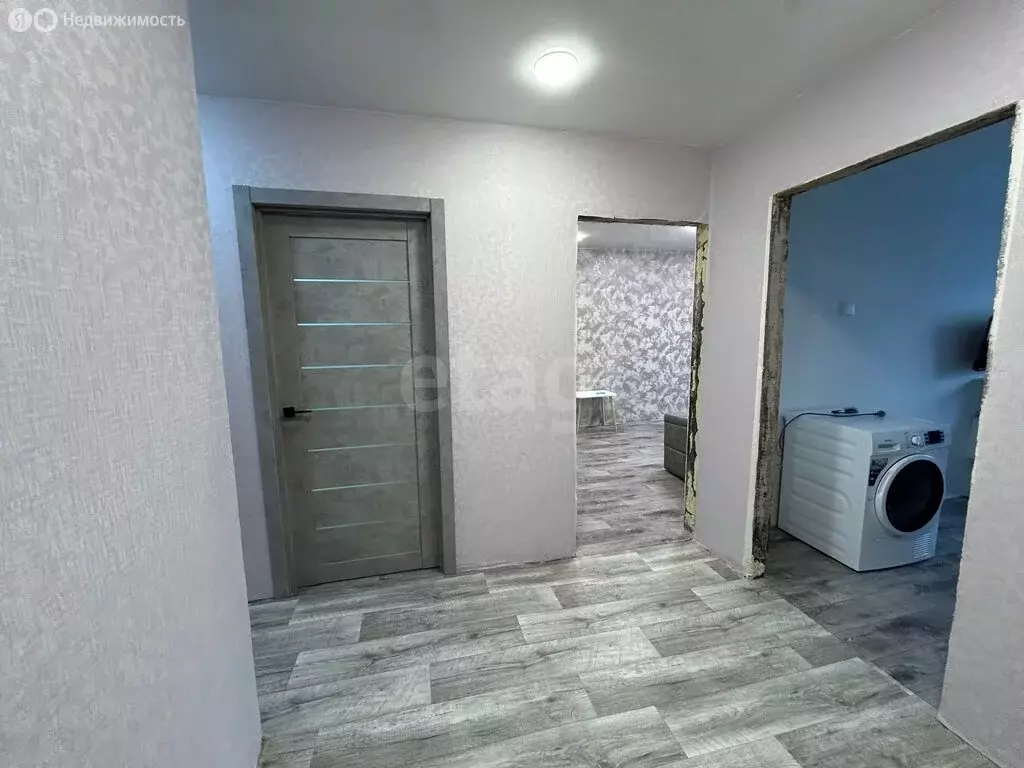 3-комнатная квартира: Усть-Катав, Комсомольская улица, 46 (61.1 м) - Фото 1