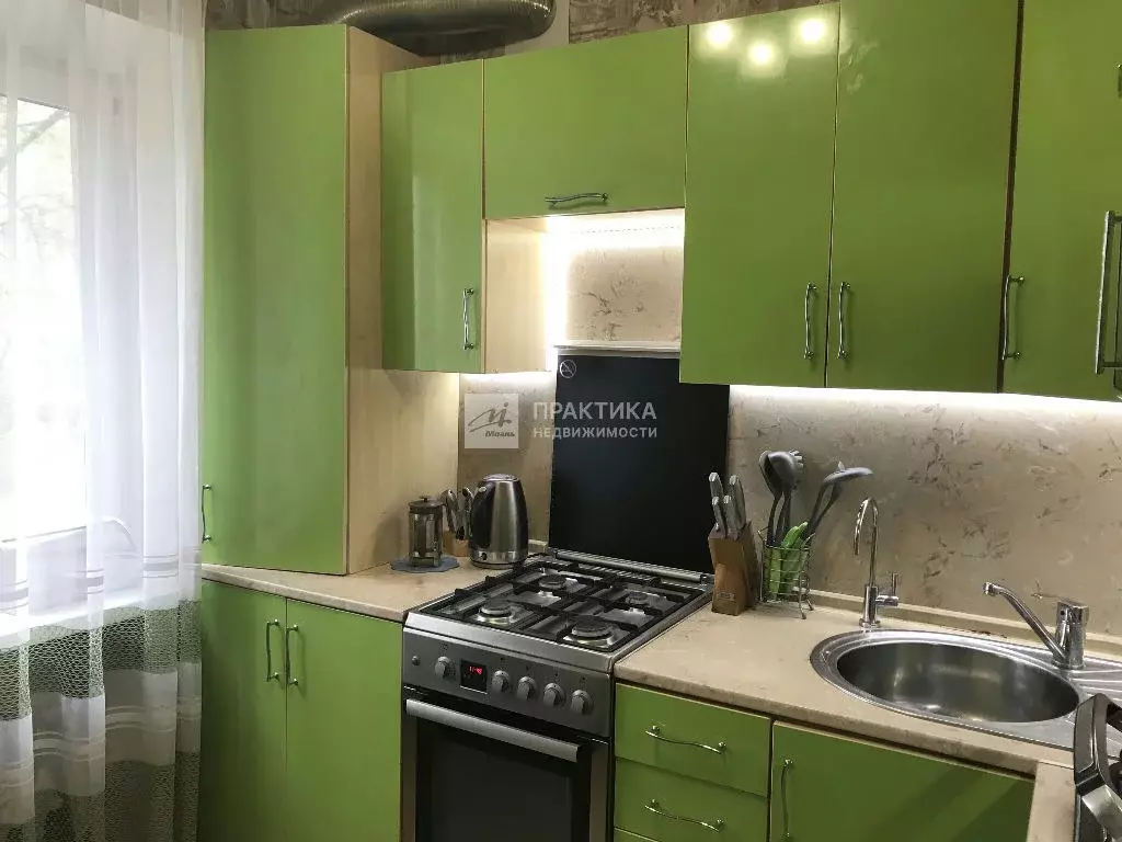 Продается 2-комнатная квартира - Фото 1