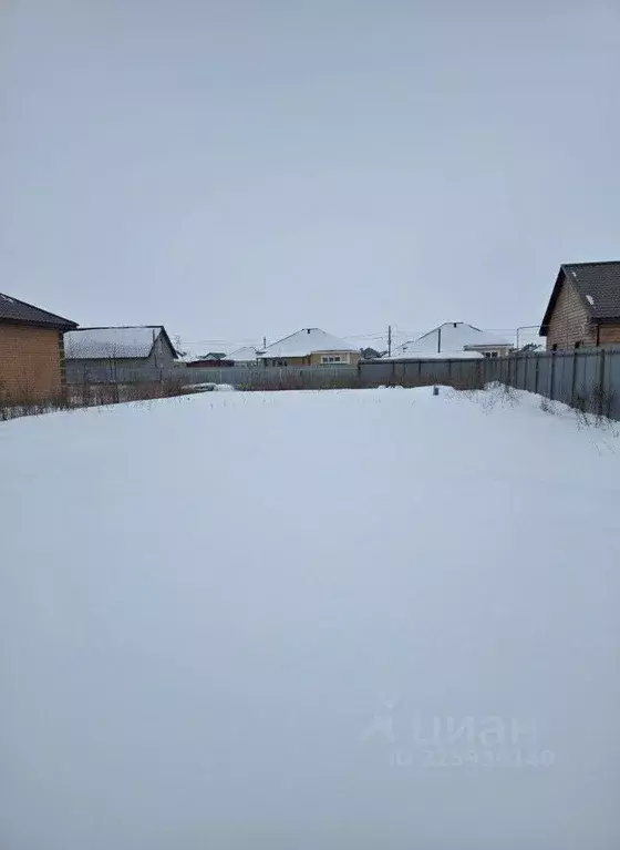 Участок в Оренбургская область, Оренбургский район, Ивановский ... - Фото 1