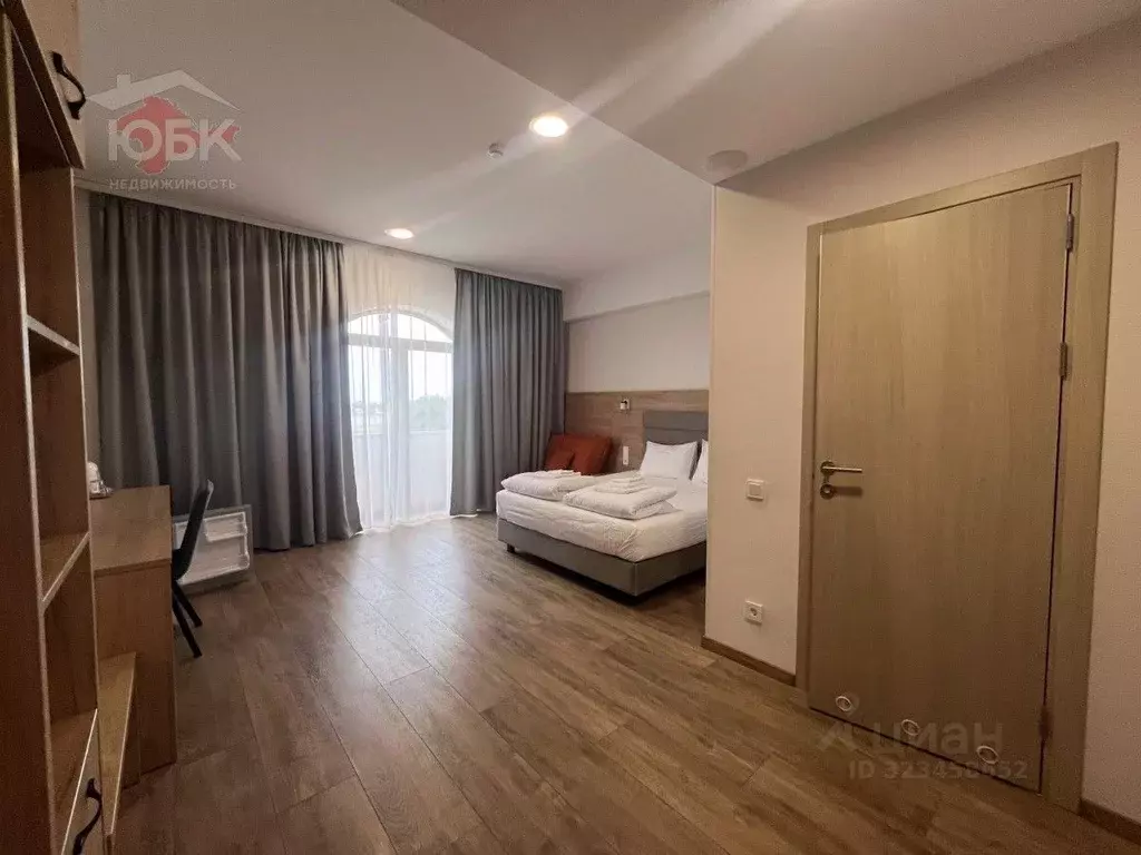 1-к кв. Крым, Черноморское пгт ул. Сигнальная, 2В (23.7 м) - Фото 1